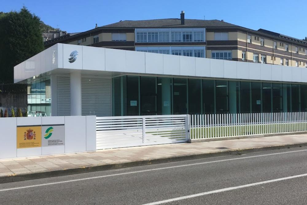 Centro Instituto Social de la Marina ISM Viveiro Nº0